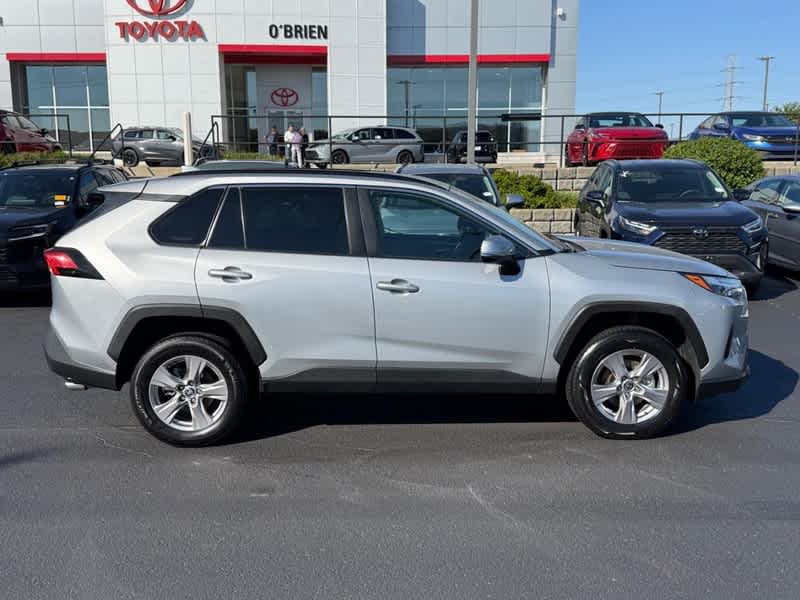2025 Toyota RAV4 XLE FWD