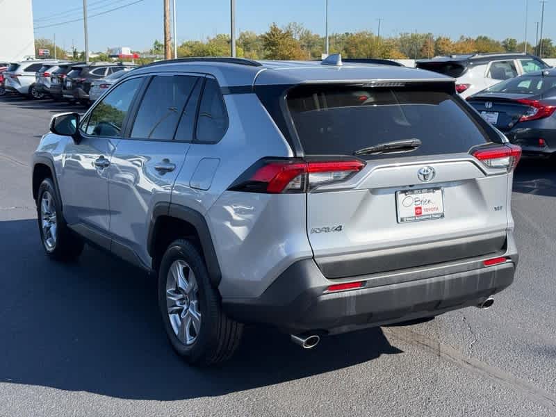 2025 Toyota RAV4 XLE FWD