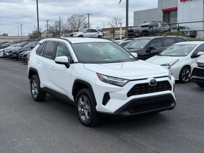 2024 Toyota RAV4 XLE FWD