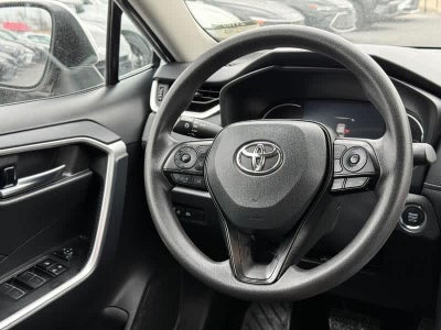 2024 Toyota RAV4 XLE FWD