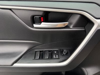 2024 Toyota RAV4 XLE FWD
