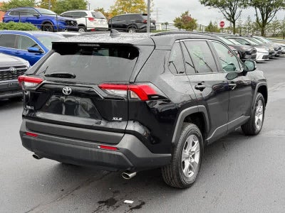2025 Toyota RAV4 XLE FWD