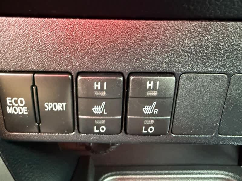 2017 Toyota RAV4 Platinum FWD