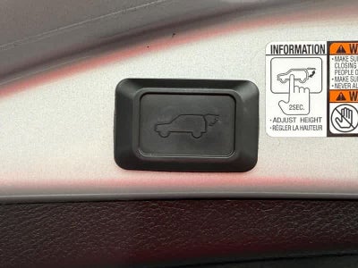 2017 Toyota RAV4 Platinum FWD