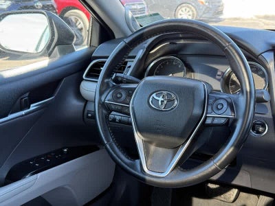 2019 Toyota Camry XLE Auto