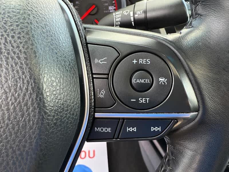 2018 Toyota Camry XSE Auto