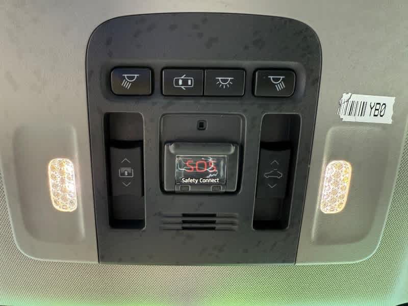 2018 Toyota Camry XSE Auto