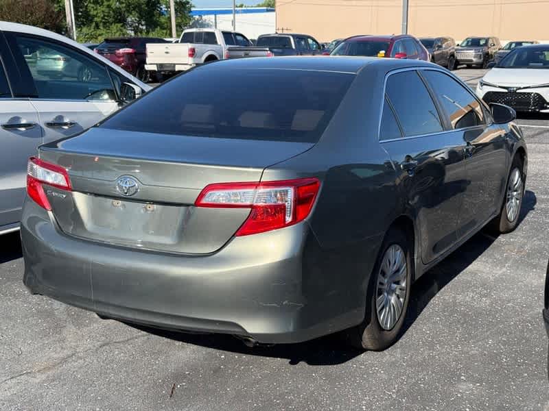 2014 Toyota Camry 4dr Sdn I4 Auto LE *Ltd Avail*