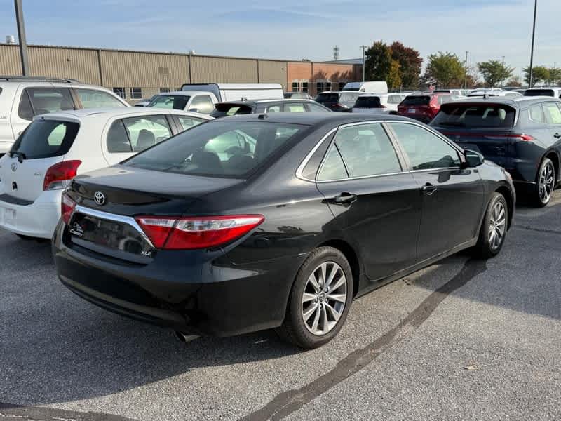 2017 Toyota Camry XLE Auto