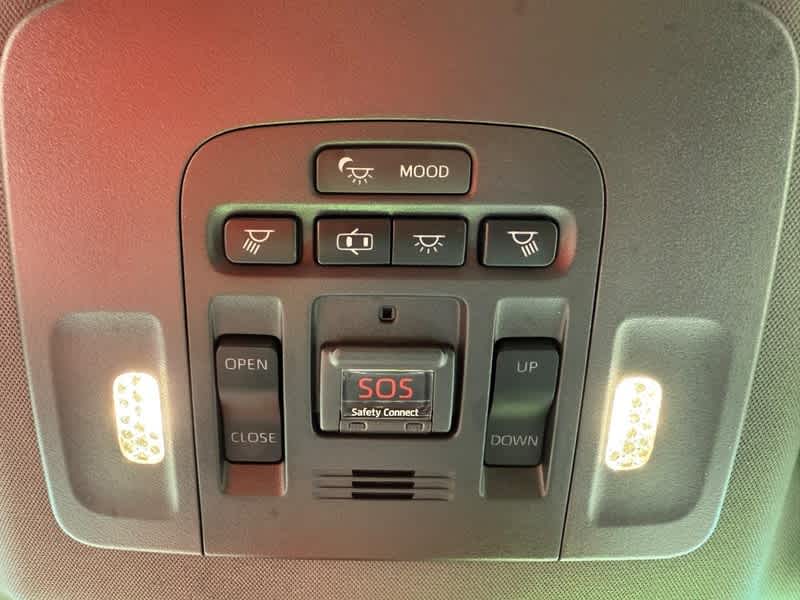 2019 Toyota Avalon Touring