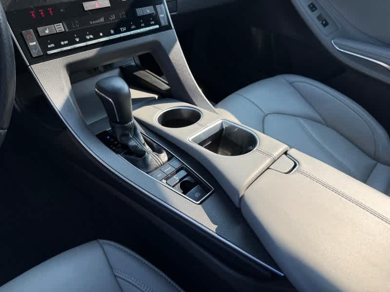 2019 Toyota Avalon XLE