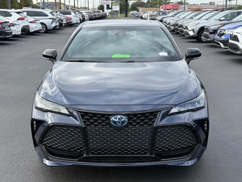 2020 Toyota Avalon Hybrid XSE
