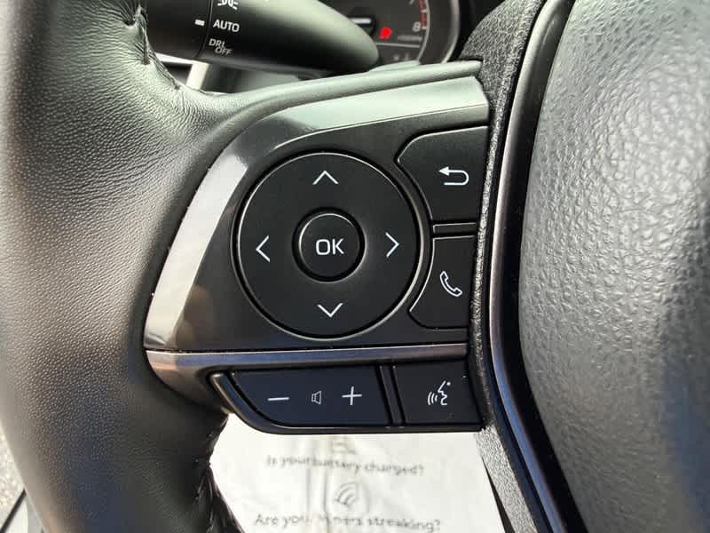 2024 Toyota Camry SE Auto