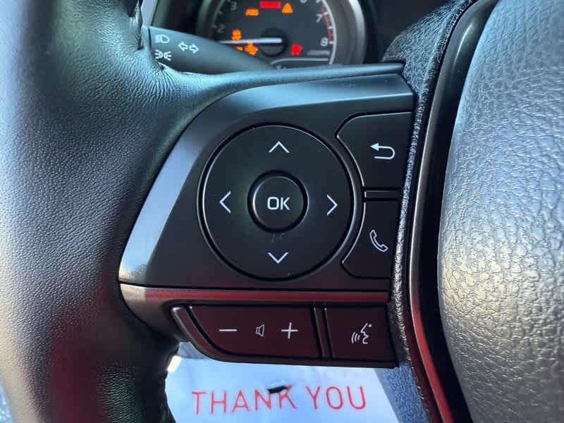 2023 Toyota Camry SE Auto