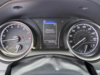 2022 Toyota Camry SE Auto