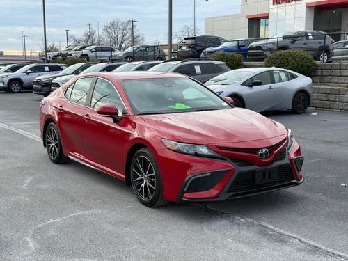 2024 Toyota Camry SE Auto