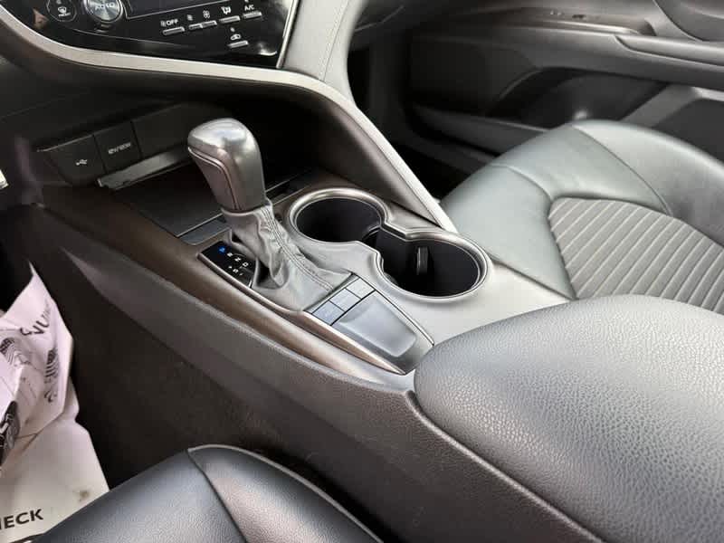 2024 Toyota Camry SE Auto