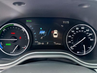 2021 Toyota Avalon Hybrid XLE FWD