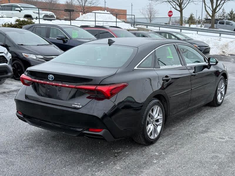 2021 Toyota Avalon Hybrid XLE FWD
