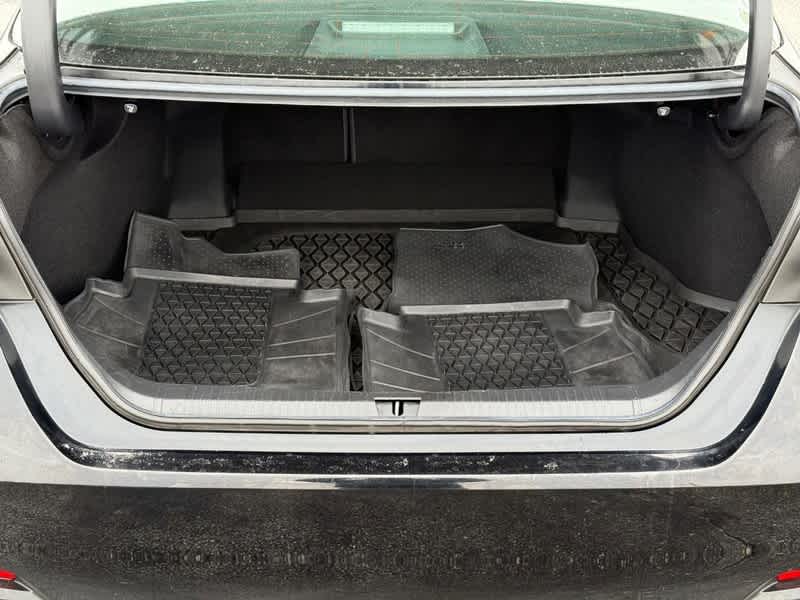 2021 Toyota Avalon Hybrid XLE FWD