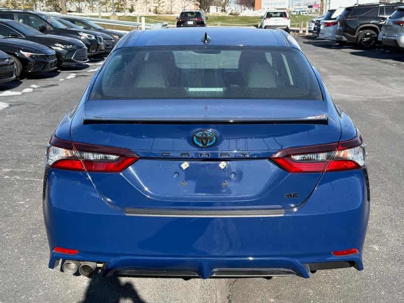 2023 Toyota Camry Hybrid SE Nightshade CVT