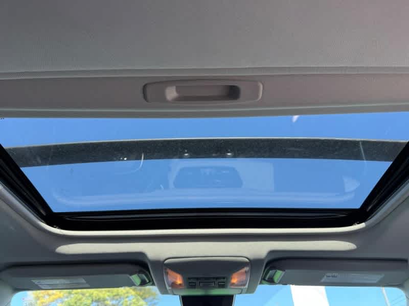 2021 Toyota RAV4 Hybrid XLE Premium AWD