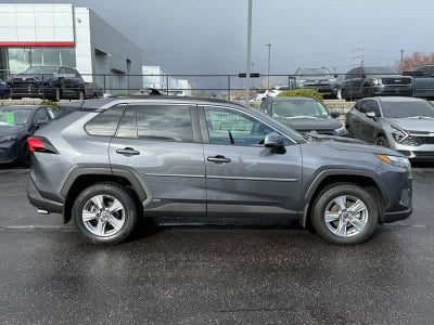 2022 Toyota RAV4 Hybrid XLE AWD
