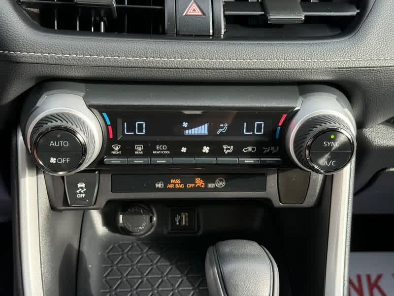 2025 Toyota RAV4 Hybrid XLE AWD