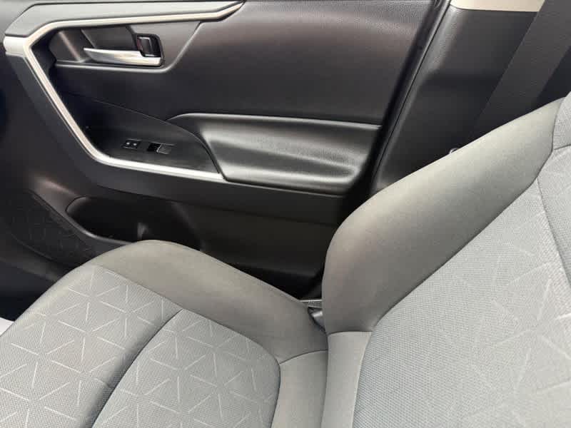 2025 Toyota RAV4 Hybrid XLE AWD