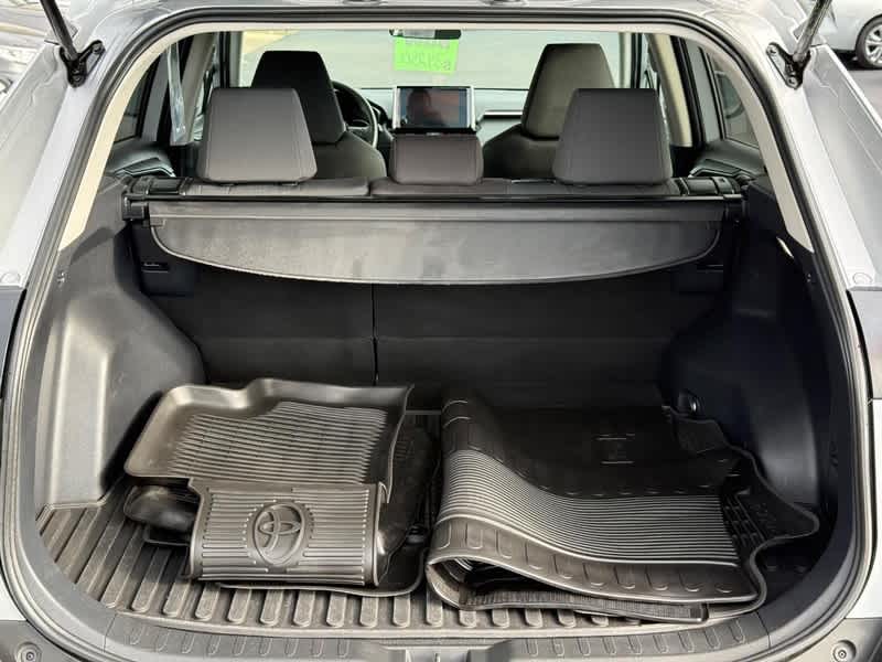 2025 Toyota RAV4 Hybrid XLE AWD