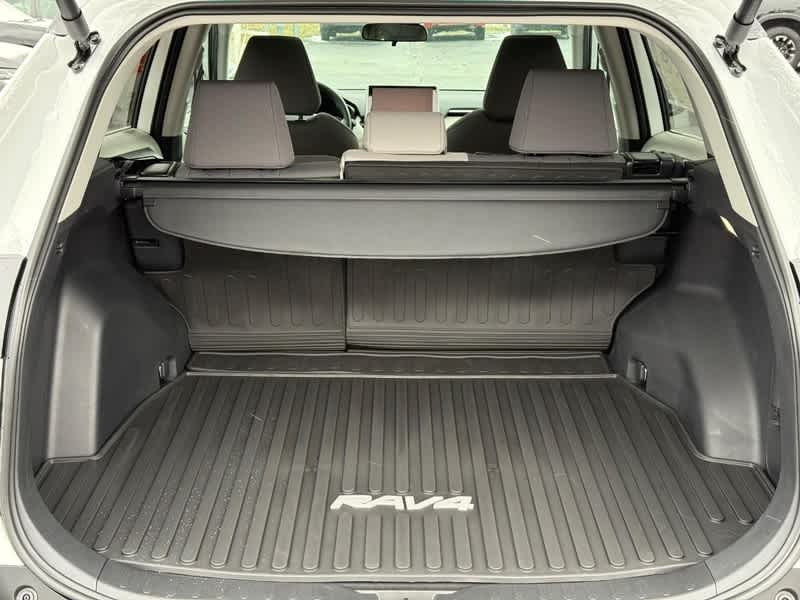 2025 Toyota RAV4 Hybrid XLE AWD