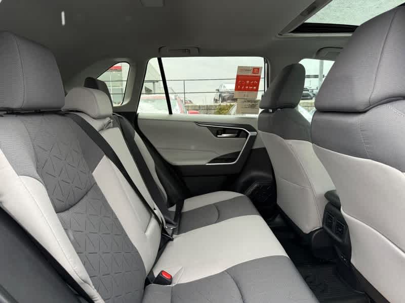 2025 Toyota RAV4 Hybrid XLE AWD