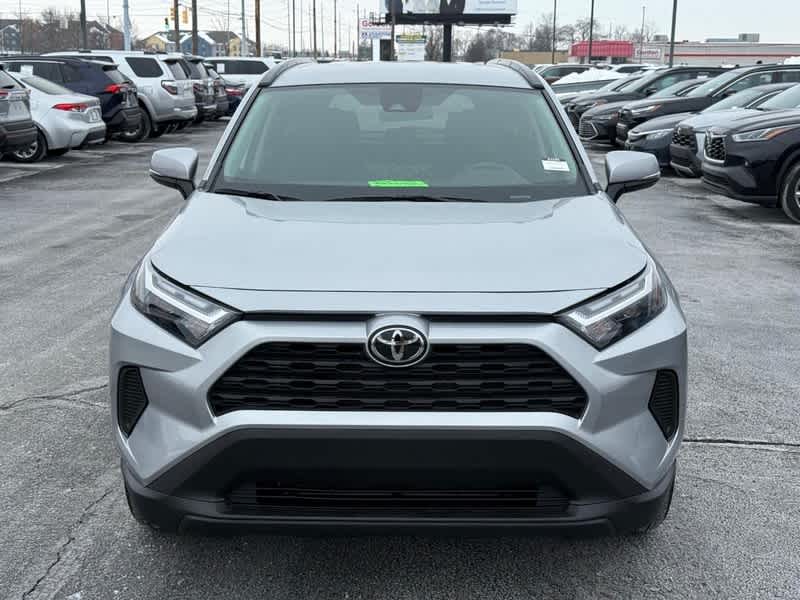 2025 Toyota RAV4 Hybrid XLE AWD