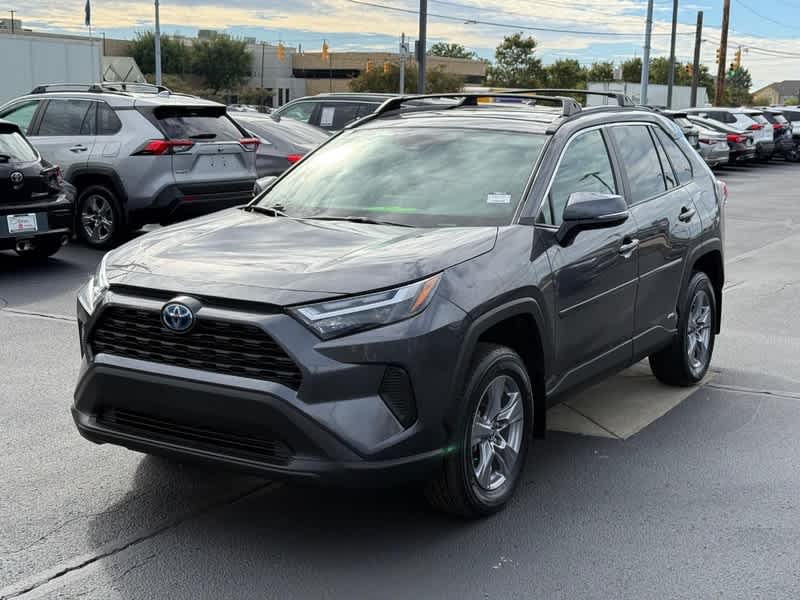 2024 Toyota RAV4 Hybrid XLE AWD