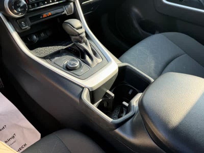 2025 Toyota RAV4 Hybrid XLE AWD