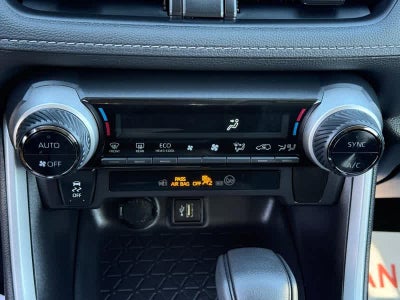 2025 Toyota RAV4 Hybrid XLE AWD