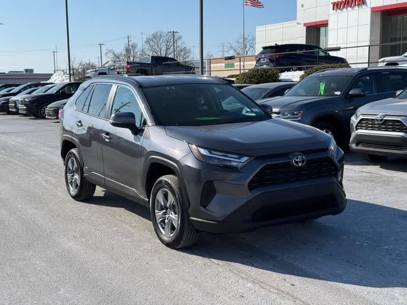 2025 Toyota RAV4 Hybrid XLE AWD