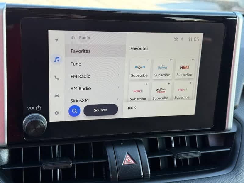 2025 Toyota RAV4 Hybrid XLE AWD