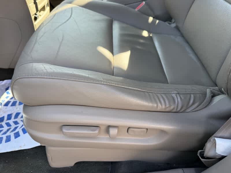 2016 Honda Odyssey 5dr EX-L w/RES