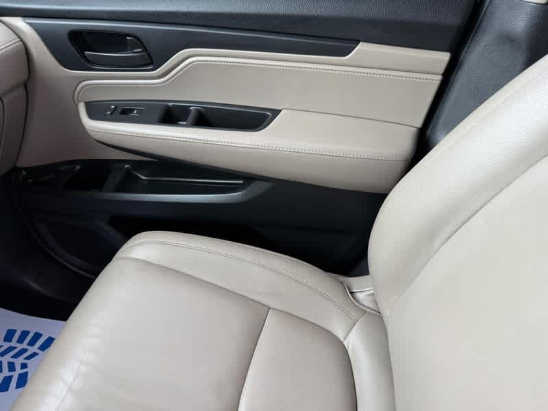 2019 Honda Odyssey EX-L w/Navi/RES Auto