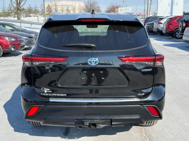 2023 Toyota Highlander Hybrid Bronze Edition AWD