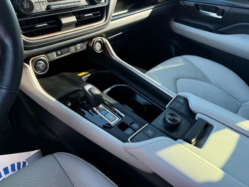 2024 Toyota Grand Highlander Hybrid MAX Platinum AWD