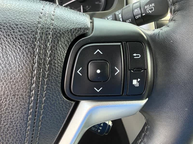 2015 Toyota Highlander AWD 4dr V6 Limited