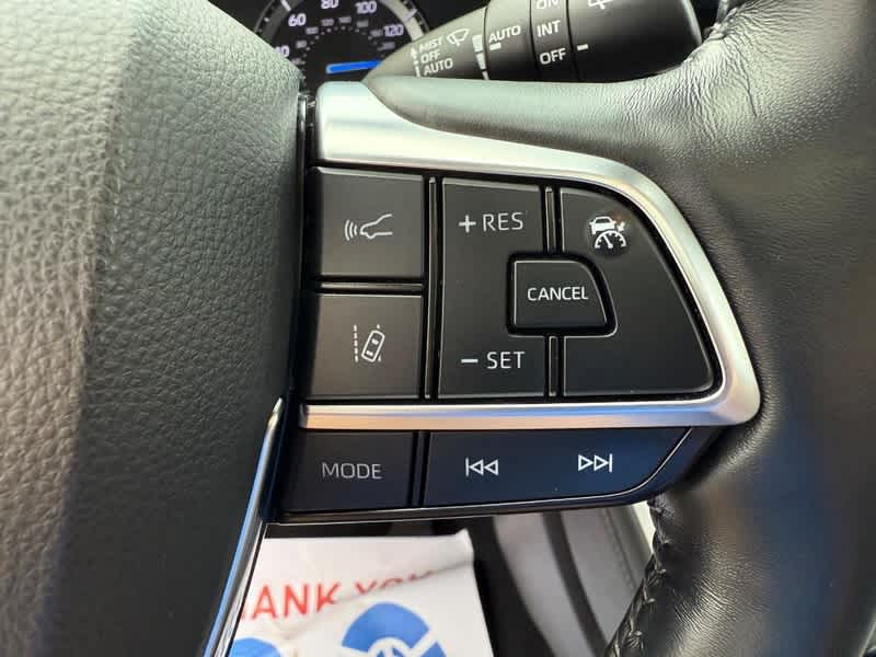 2021 Toyota Highlander Hybrid Platinum AWD