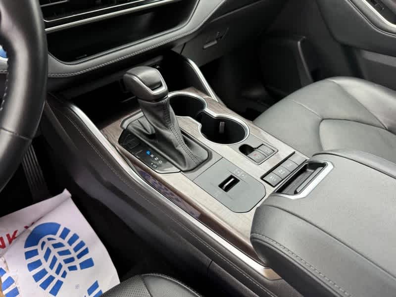 2021 Toyota Highlander Hybrid Platinum AWD