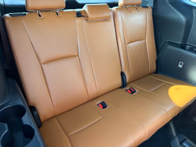 2021 Toyota Highlander Hybrid Platinum AWD