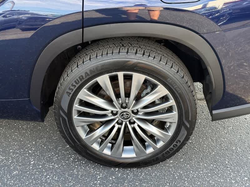 2021 Toyota Highlander Hybrid Platinum AWD