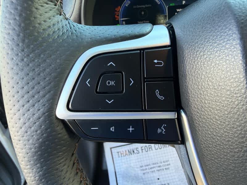 2025 Toyota Sienna Platinum AWD 7-Passenger
