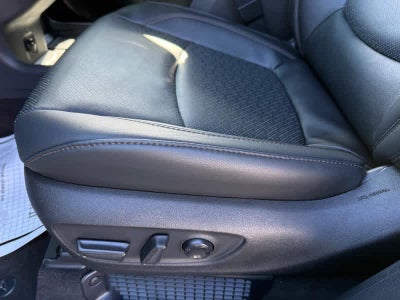 2025 Toyota Sienna Platinum AWD 7-Passenger