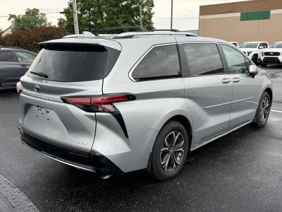 2025 Toyota Sienna Platinum AWD 7-Passenger